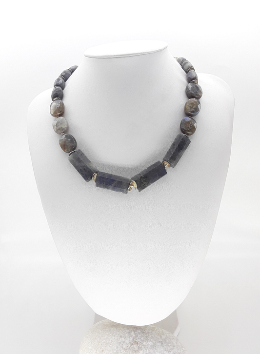The Awakening Necklace by Polmadeva – labradorite and 925 silver necklace symbolizing renewal and transformation