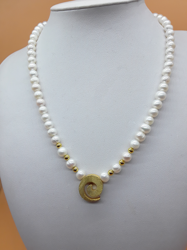 Keep Evolving — Freshwater Pearl & Sterling Silver Necklace