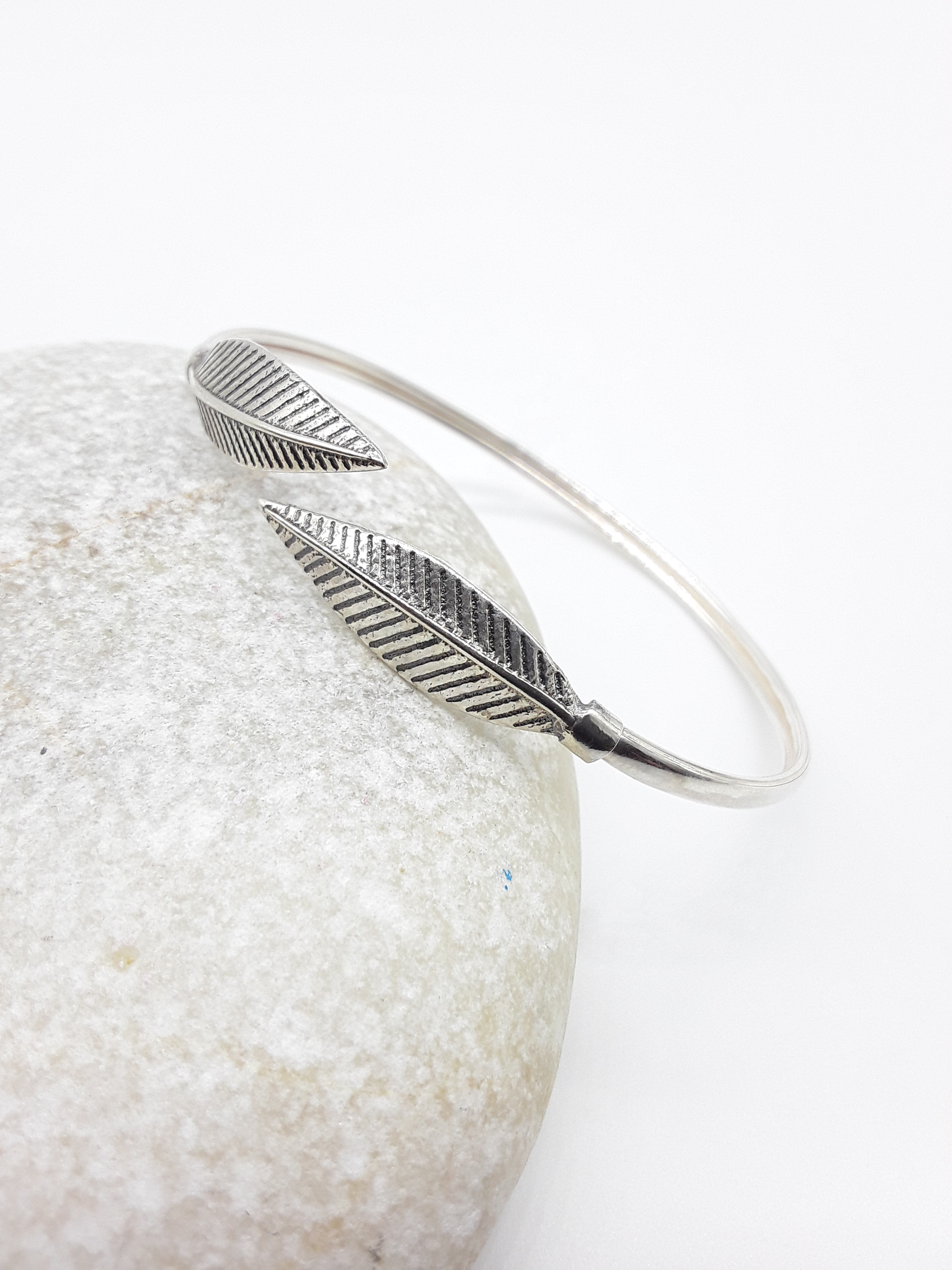 Leaf Form sterling silver cuff bracelet on stone — Polmadeva