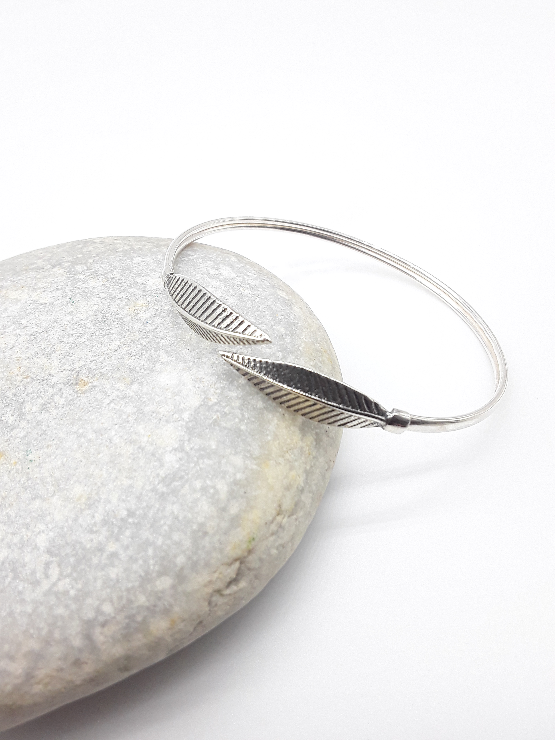 Leaf Form sterling silver cuff bracelet on stone — Polmadeva